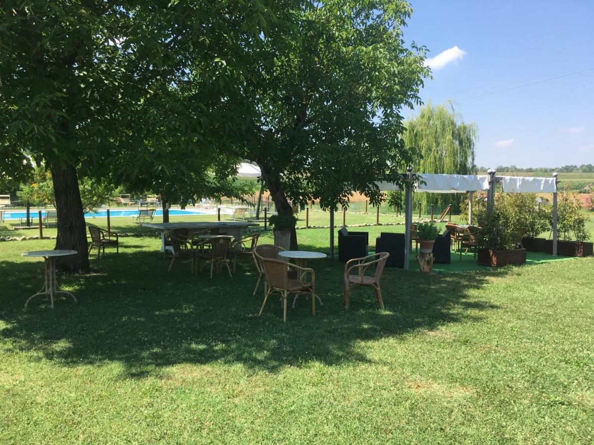 بيفي دي سينتو Agriturismo La Cascinetta المظهر الخارجي الصورة
