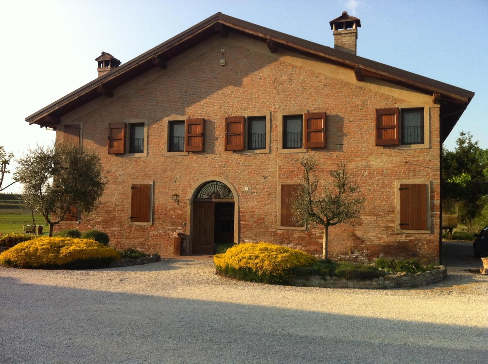 بيفي دي سينتو Agriturismo La Cascinetta المظهر الخارجي الصورة
