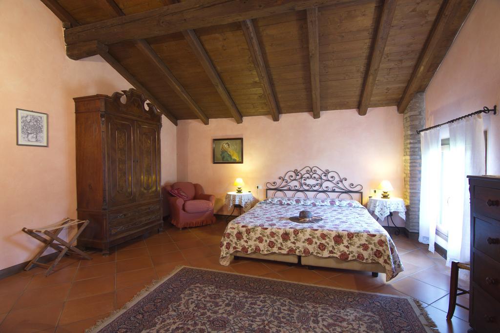 بيفي دي سينتو Agriturismo La Cascinetta المظهر الخارجي الصورة