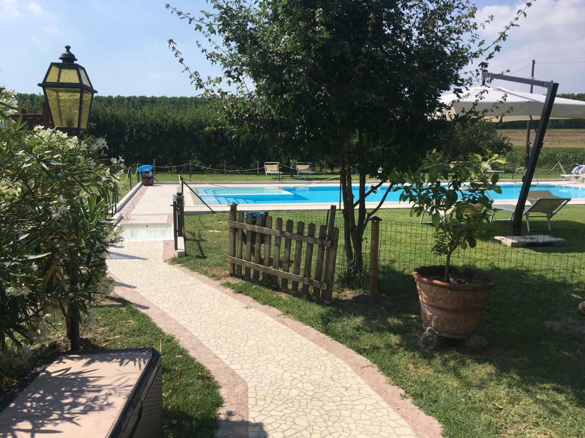 بيفي دي سينتو Agriturismo La Cascinetta المظهر الخارجي الصورة